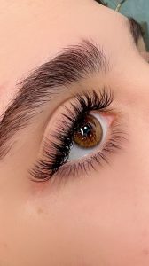 نمونه کار اکستنشن مژه و لیفت ابرو