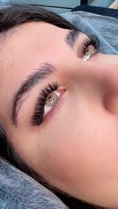 نمونه کار اکستنشن مژه و لیفت ابرو